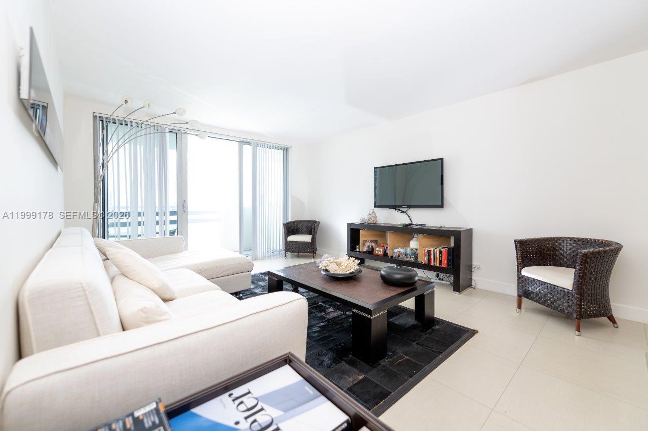 1500 Bay Road, Unit 1134S Miami Beach, FL 33139 - Photo 7 of 44