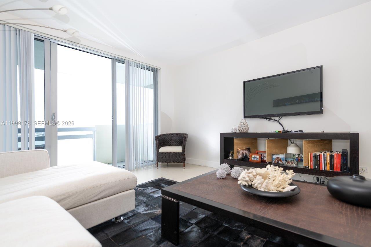 1500 Bay Road, Unit 1134S Miami Beach, FL 33139 - Photo 10 of 44