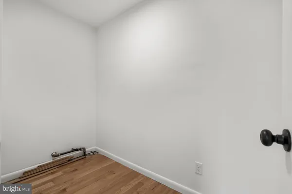 $335,000 | 5759 Paradise Avenue, Elkridge, MD 21075