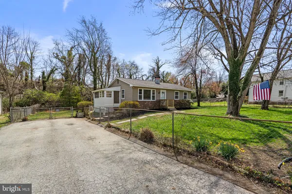 $335,000 | 5759 Paradise Avenue, Elkridge, MD 21075