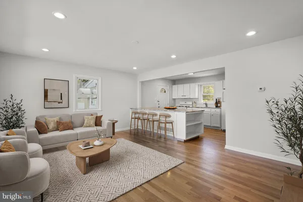 $335,000 | 5759 Paradise Avenue, Elkridge, MD 21075