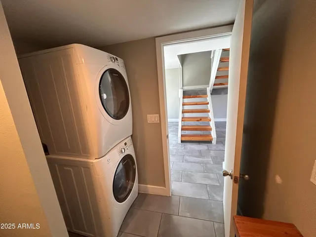 $2,200 | 2927 East Fairmount Avenue, Phoenix, AZ 85016