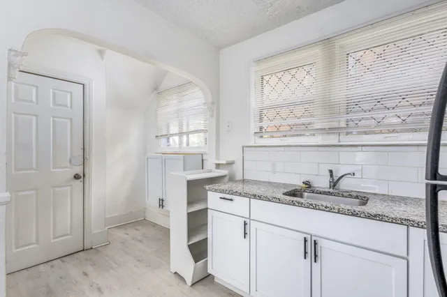 $850 | 17328 Indiana Street, Unit 2, Detroit, MI 48221