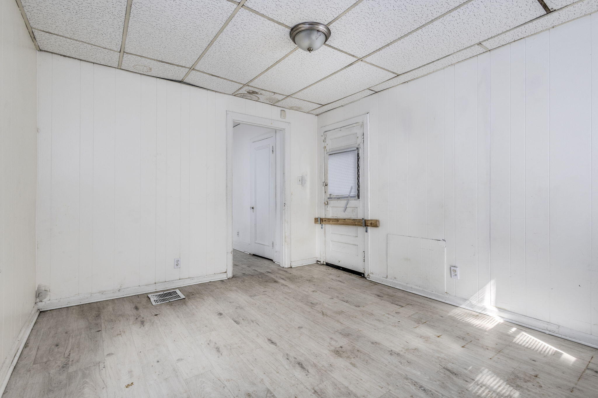 17328 Indiana Street, Unit 2 Detroit, MI 48221 - Photo 21 of 21 21-web-or-mls-Indiana_17328 - Bed Three