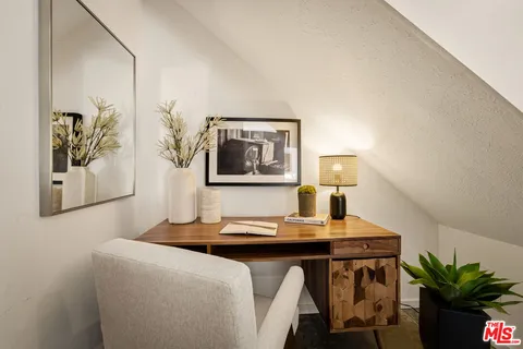 $1,399,000 | 630 Rose Avenue, Unit 5, Venice, CA 90291