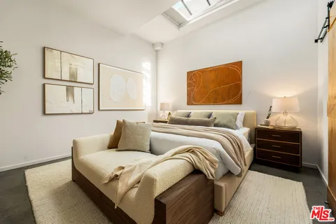 $1,399,000 | 630 Rose Avenue, Unit 5, Venice, CA 90291