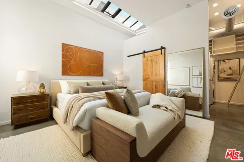 $1,399,000 | 630 Rose Avenue, Unit 5, Venice, CA 90291