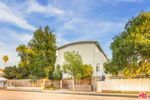 $1,399,000 | 630 Rose Avenue, Unit 5, Venice, CA 90291