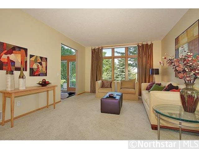 15220 Boulder Pointe Road Eden Prairie, MN 55347 - Photo 8 of 18