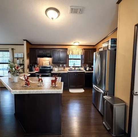 $294,000 | 149 High Meadows Drive, Gonzales, TX 78629