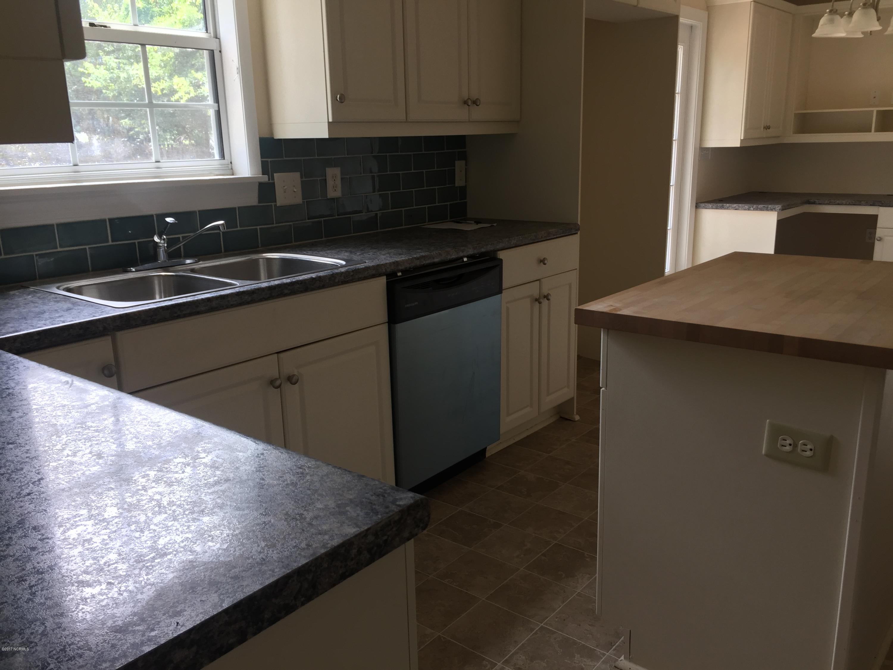6708 Creek Ridge Road Wilmington, NC 28411 - Photo 5 of 16 IMG_5964