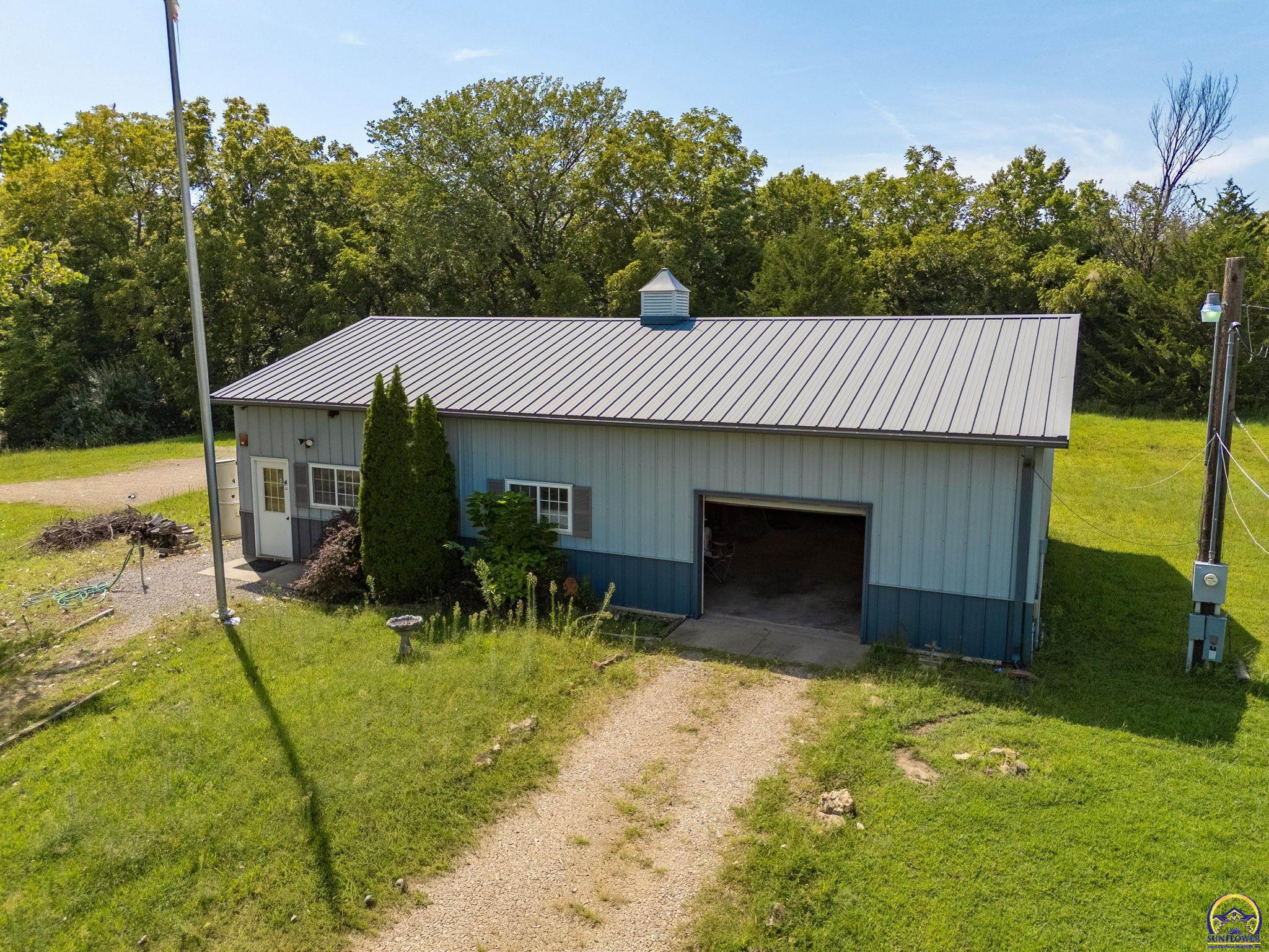 10035 West Lake Road Ozawkie, KS 66070 - Photo 46 of 64 Gallery Image 46