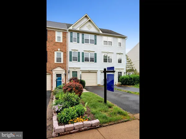 $475,000 | 13538 Colesmire Gate Way, Bristow, VA 20136