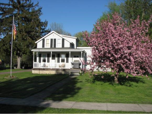 21 Walnut Street St. Albans, VT 05478 - Photo 1 of 1 Gallery Image 1