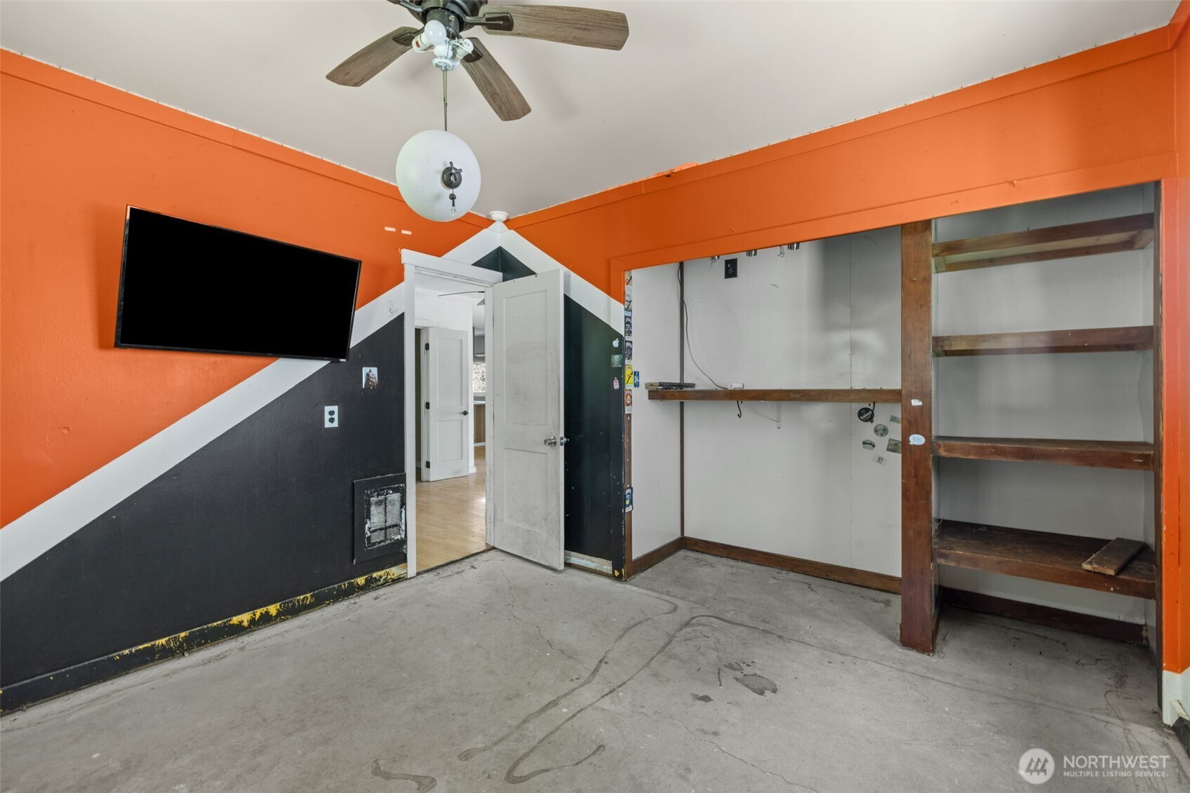 33 Baskins Road Port Angeles, WA 98363 - Photo 9 of 40