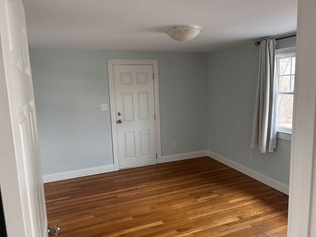 305 Shears Street, Unit B Wrentham, MA 02093 - Photo 6 of 10