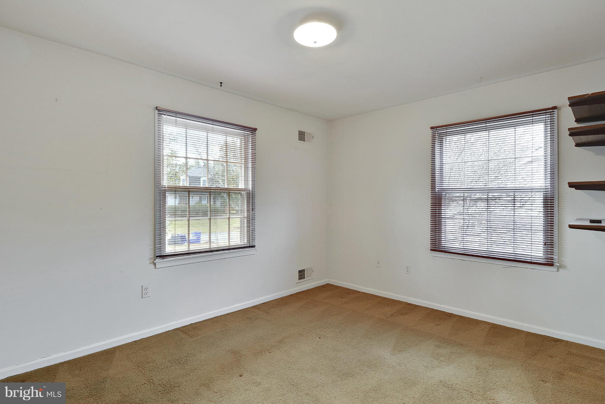 213 Hermleigh Road Silver Spring, MD 20902 - Photo 15 of 30 Bedroom 2