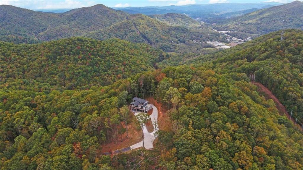 333 Favor Rabun Gap, GA 30568 - Photo 9 of 97