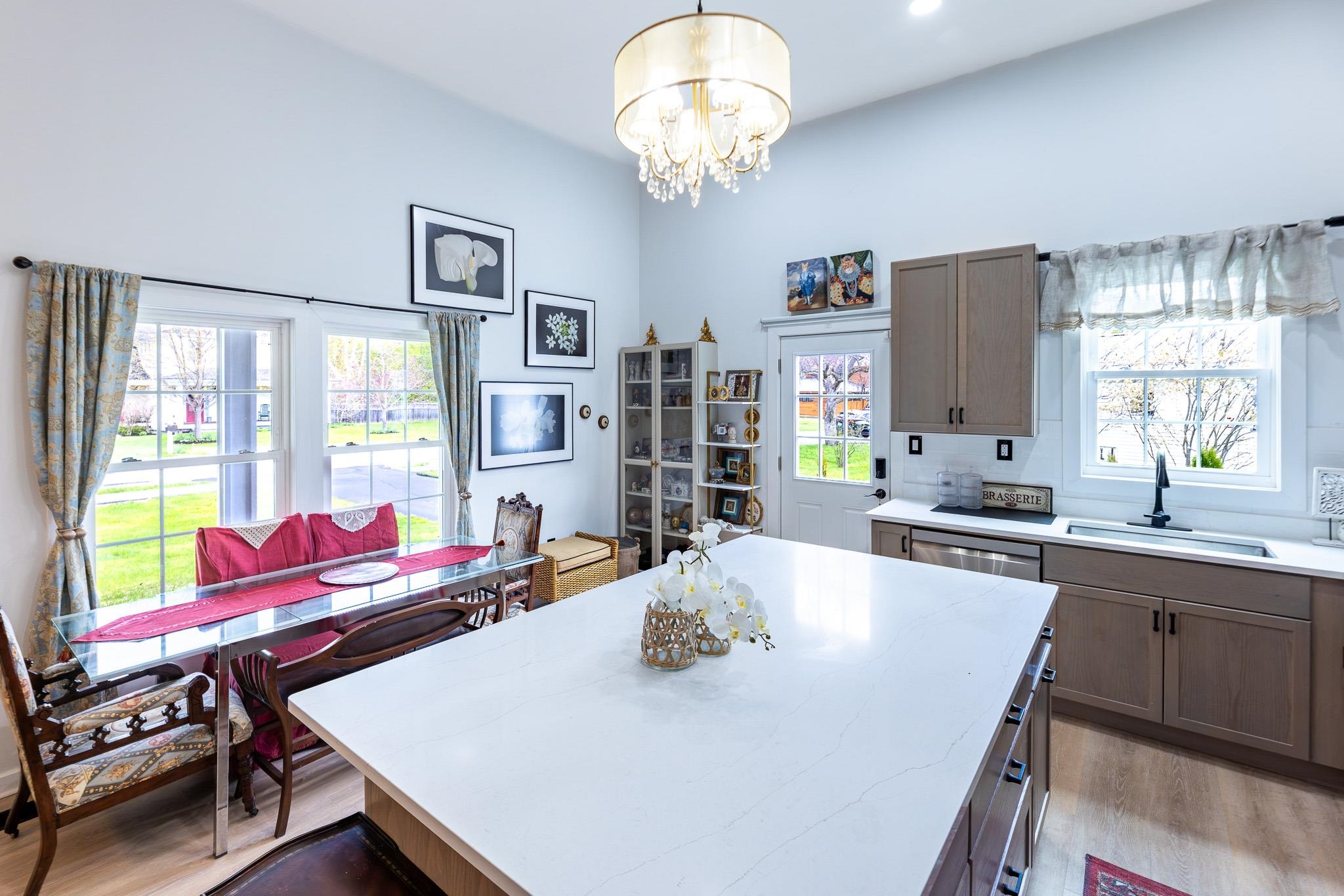12 Dresden Road Hanover, NH 03755 - Photo 7 of 40