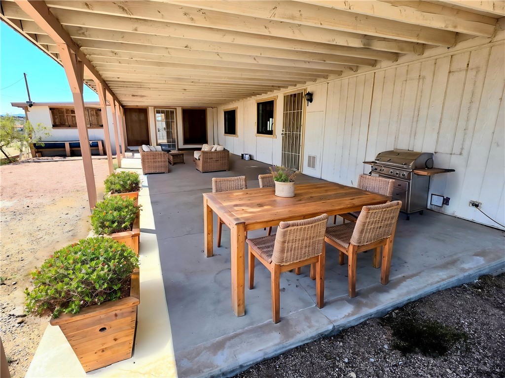 3000 West Carmichael Road Golden Valley, AZ 86413 - Photo 43 of 62 Patio