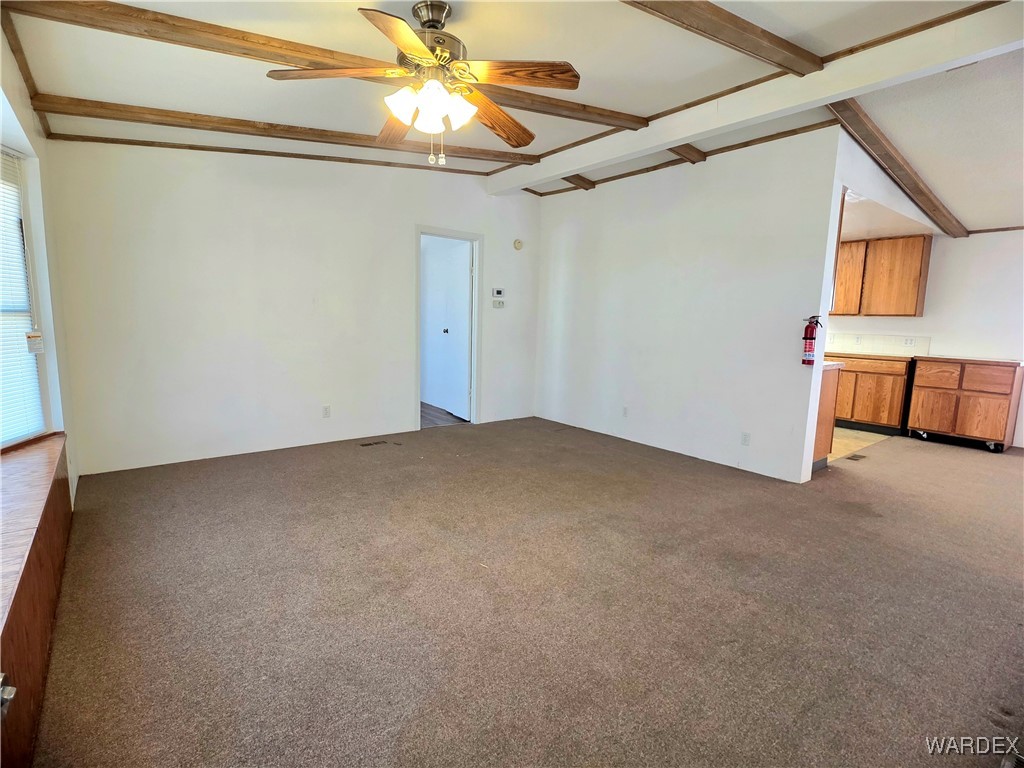 3000 West Carmichael Road Golden Valley, AZ 86413 - Photo 6 of 62 Living Room