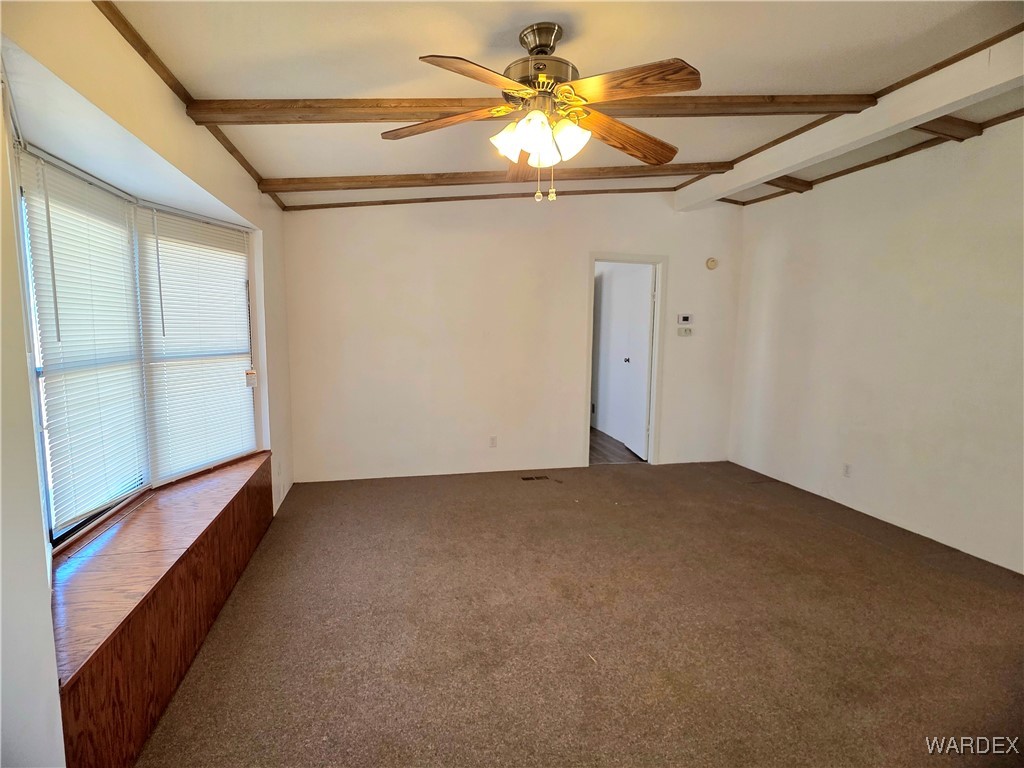 3000 West Carmichael Road Golden Valley, AZ 86413 - Photo 7 of 62 Living Room