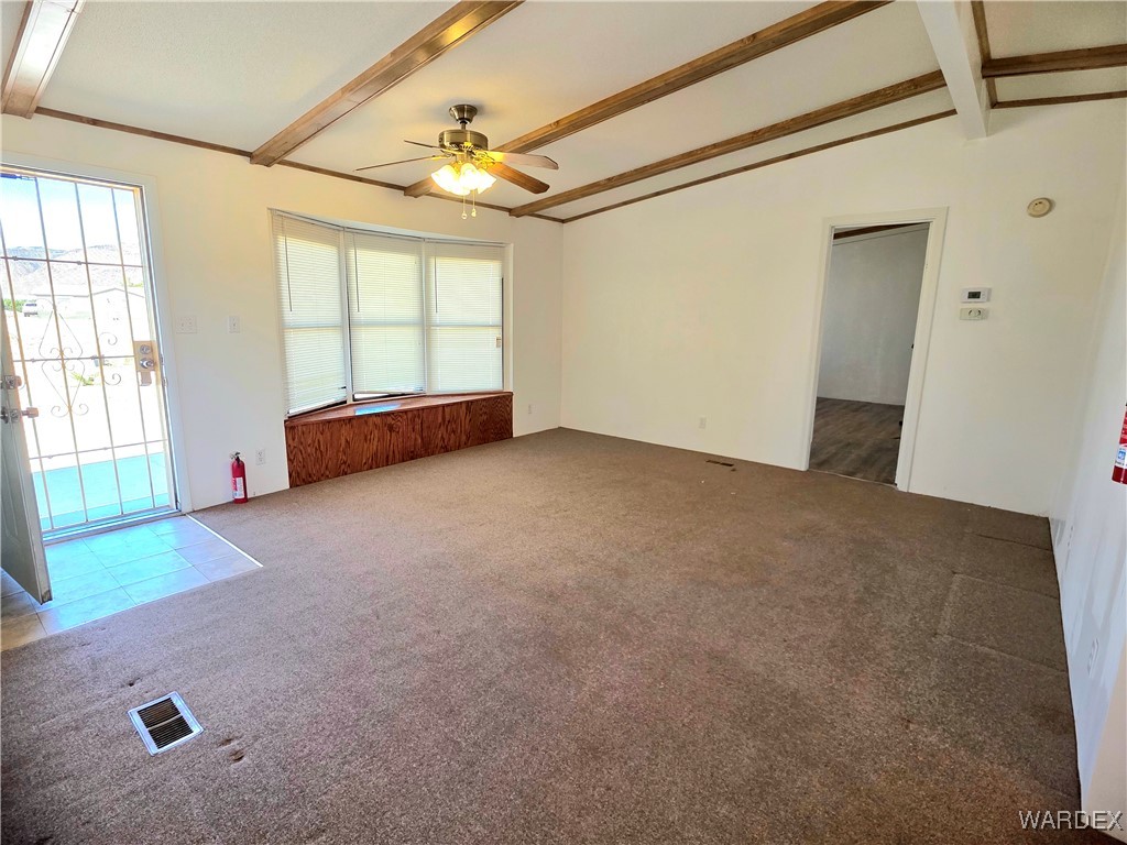 3000 West Carmichael Road Golden Valley, AZ 86413 - Photo 8 of 62 Living Room