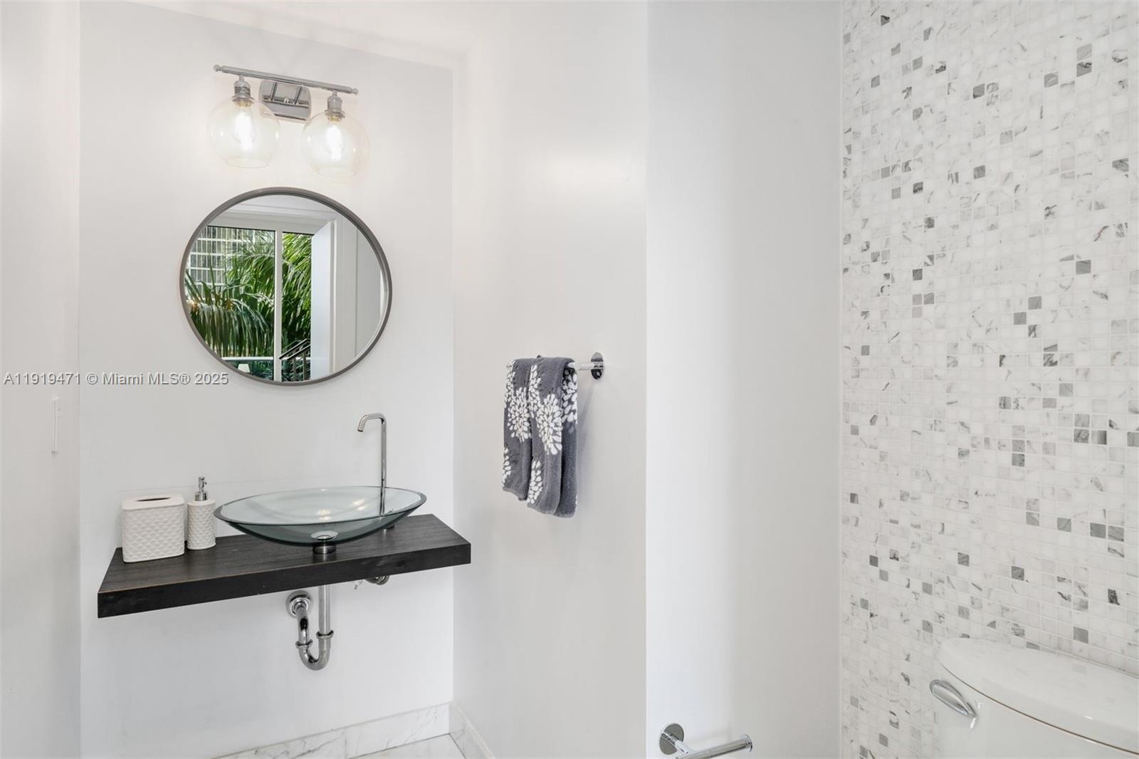 200 Biscayne Blvd Way, Unit 303 Miami, FL 33131 - Photo 18 of 24