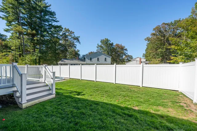 $889,900 | 3 Paddington Place, Nashua, NH 03064