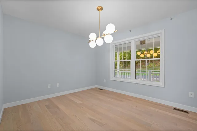 $889,900 | 3 Paddington Place, Nashua, NH 03064