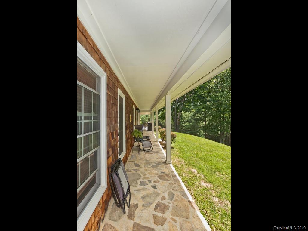 10669 Rush Fork Road Clyde, NC 28721 - Photo 18 of 40