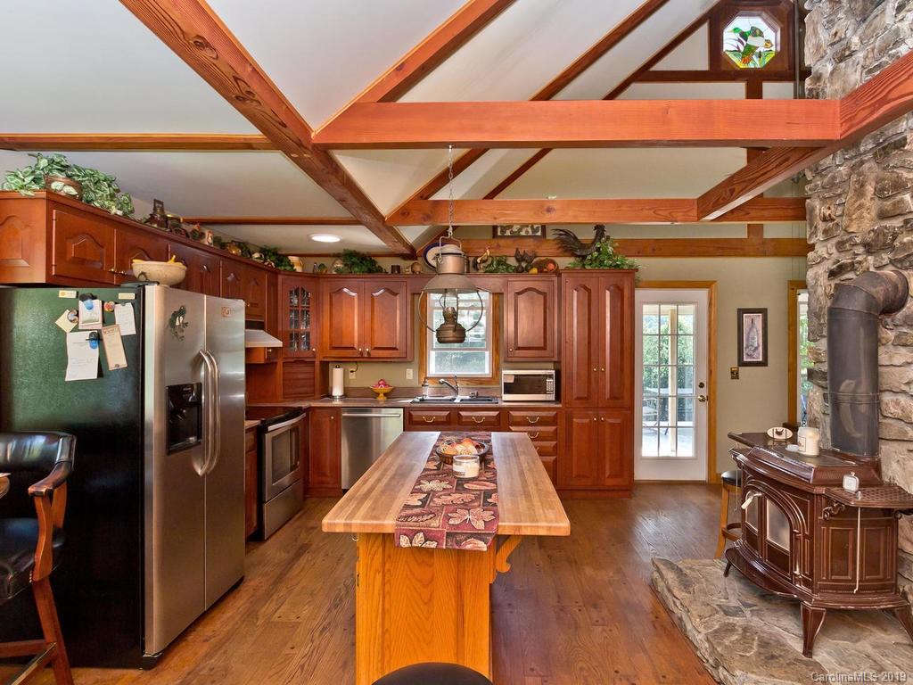 10669 Rush Fork Road Clyde, NC 28721 - Photo 19 of 40