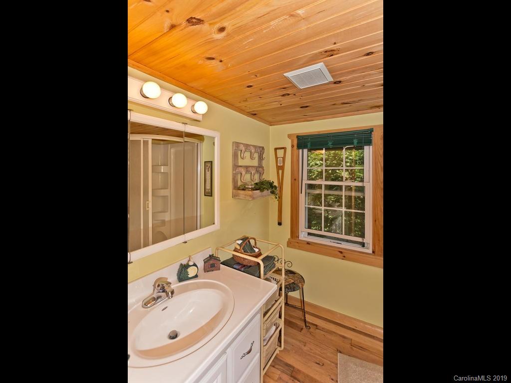 10669 Rush Fork Road Clyde, NC 28721 - Photo 35 of 40