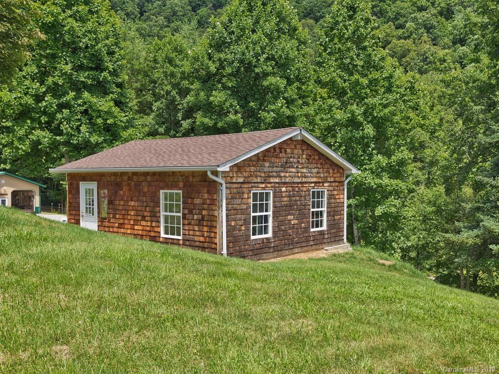 10669 Rush Fork Road Clyde, NC 28721 - Photo 5 of 40