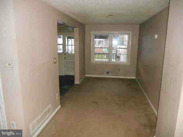 2223 Southorn Road Baltimore, MD 21220 - Photo 3 of 14 Dining Room