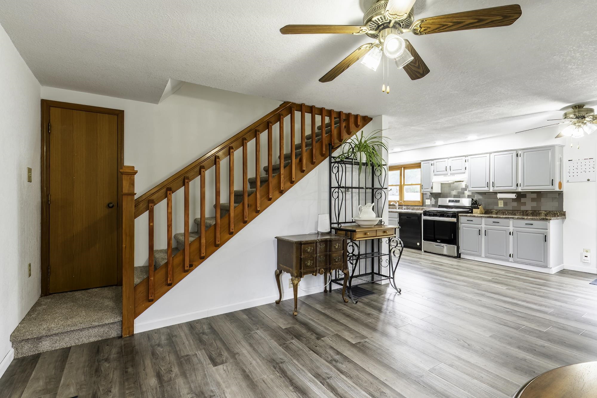 207 Michael Street Fremont, IN 46737 - Photo 11 of 35