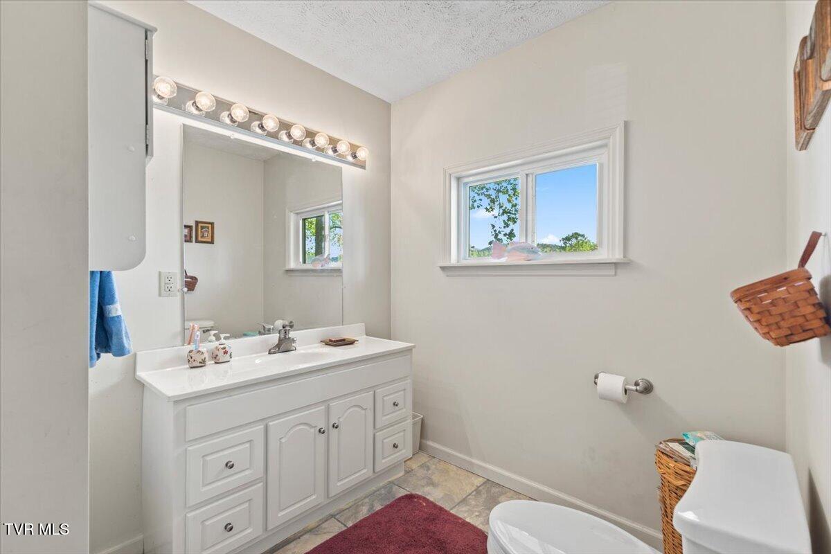 143 Lakeside Drive Butler, TN 37640 - Photo 68 of 70 46-128A5080