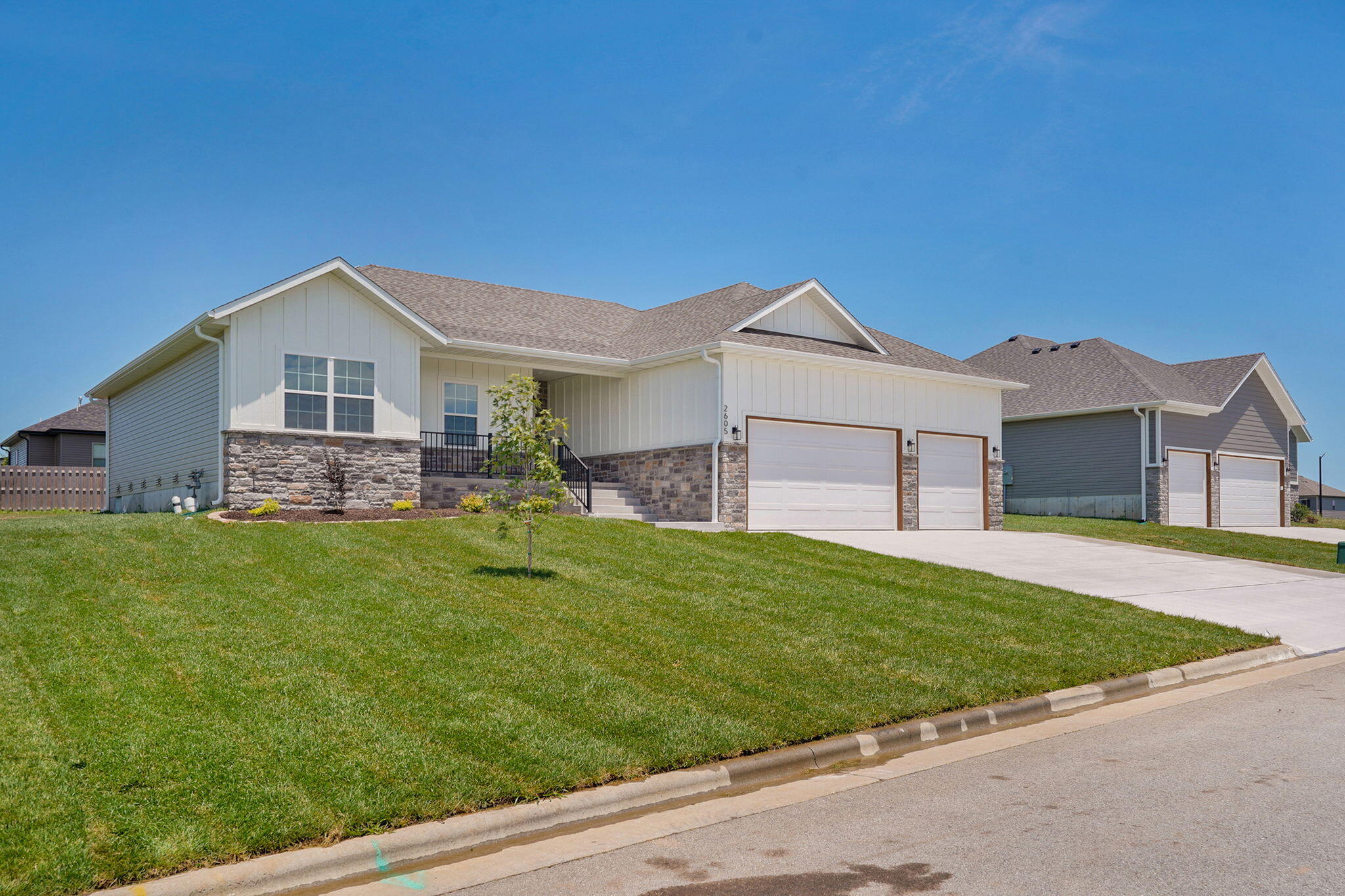 2605 West Webb Road Ozark, MO 65721 - Photo 2 of 32 2605 W Webb Rd-2