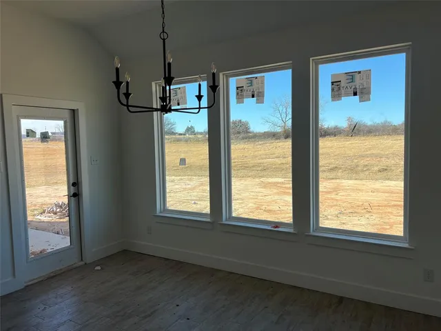 $469,900 | 113 Cattleman Drive, Poolville, TX 76487