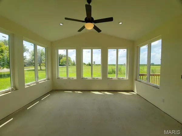 $379,000 | 410 North Sheldon Avenue, Kahoka, MO 63445