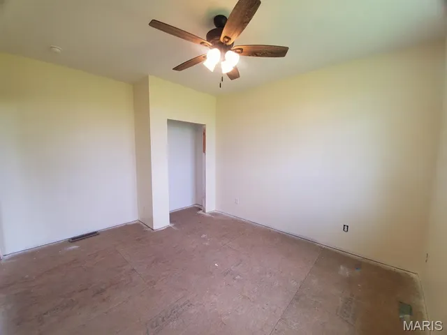 $379,000 | 410 North Sheldon Avenue, Kahoka, MO 63445