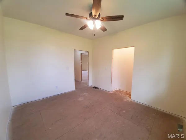 $379,000 | 410 North Sheldon Avenue, Kahoka, MO 63445