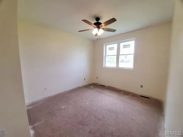 $379,000 | 410 North Sheldon Avenue, Kahoka, MO 63445