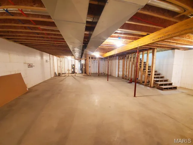 $379,000 | 410 North Sheldon Avenue, Kahoka, MO 63445