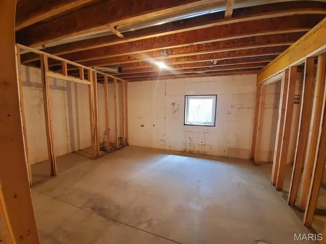 $379,000 | 410 North Sheldon Avenue, Kahoka, MO 63445