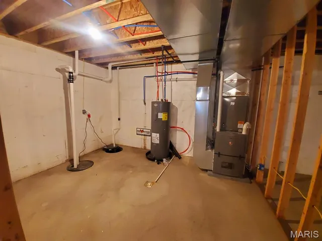 $379,000 | 410 North Sheldon Avenue, Kahoka, MO 63445