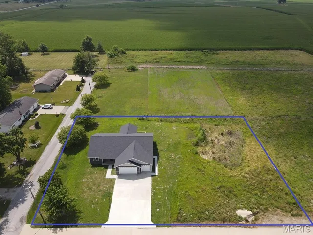 $379,000 | 410 North Sheldon Avenue, Kahoka, MO 63445