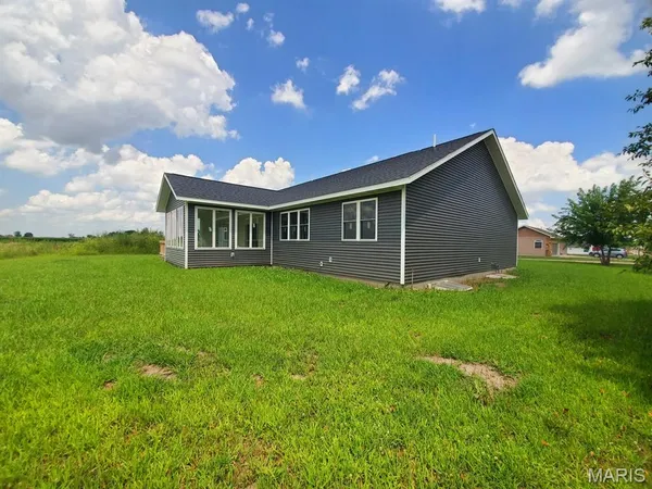 $379,000 | 410 North Sheldon Avenue, Kahoka, MO 63445