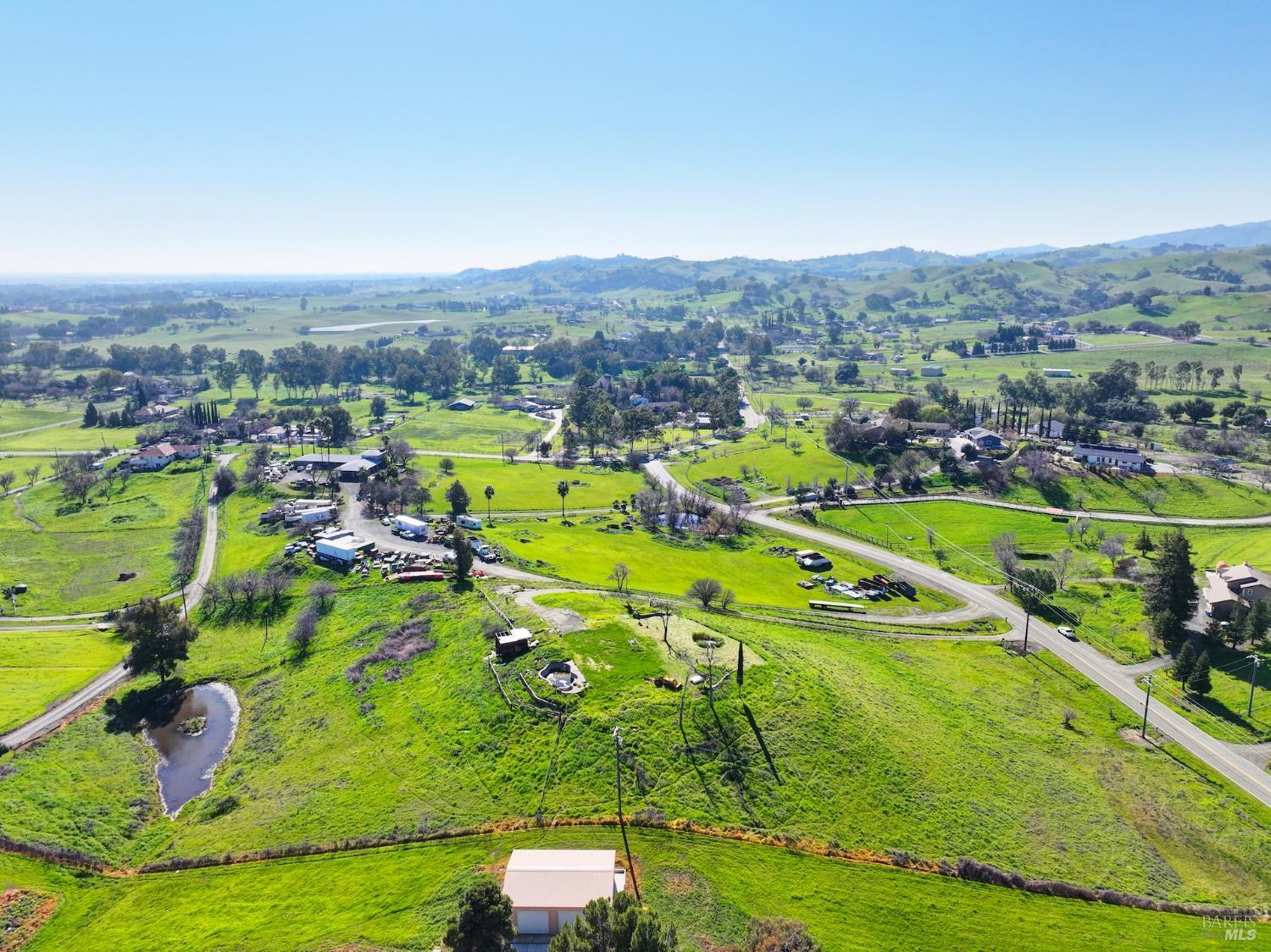 7668 English Hills Road Vacaville, CA 95688 - Photo 16 of 83