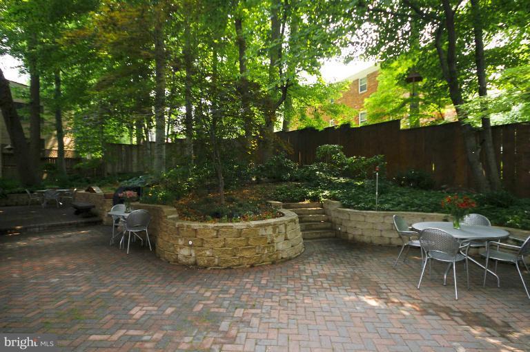 1343 Kirby Road McLean, VA 22101 - Photo 22 of 24 Exterior (Rear)